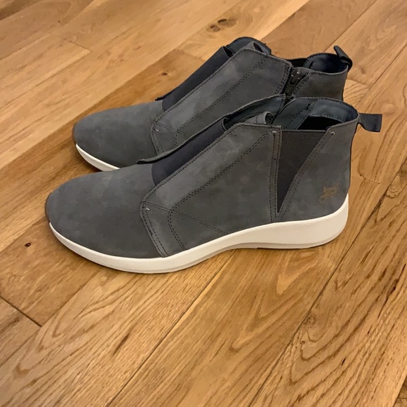 NWT OTBT bethel - Picture 3 of 7